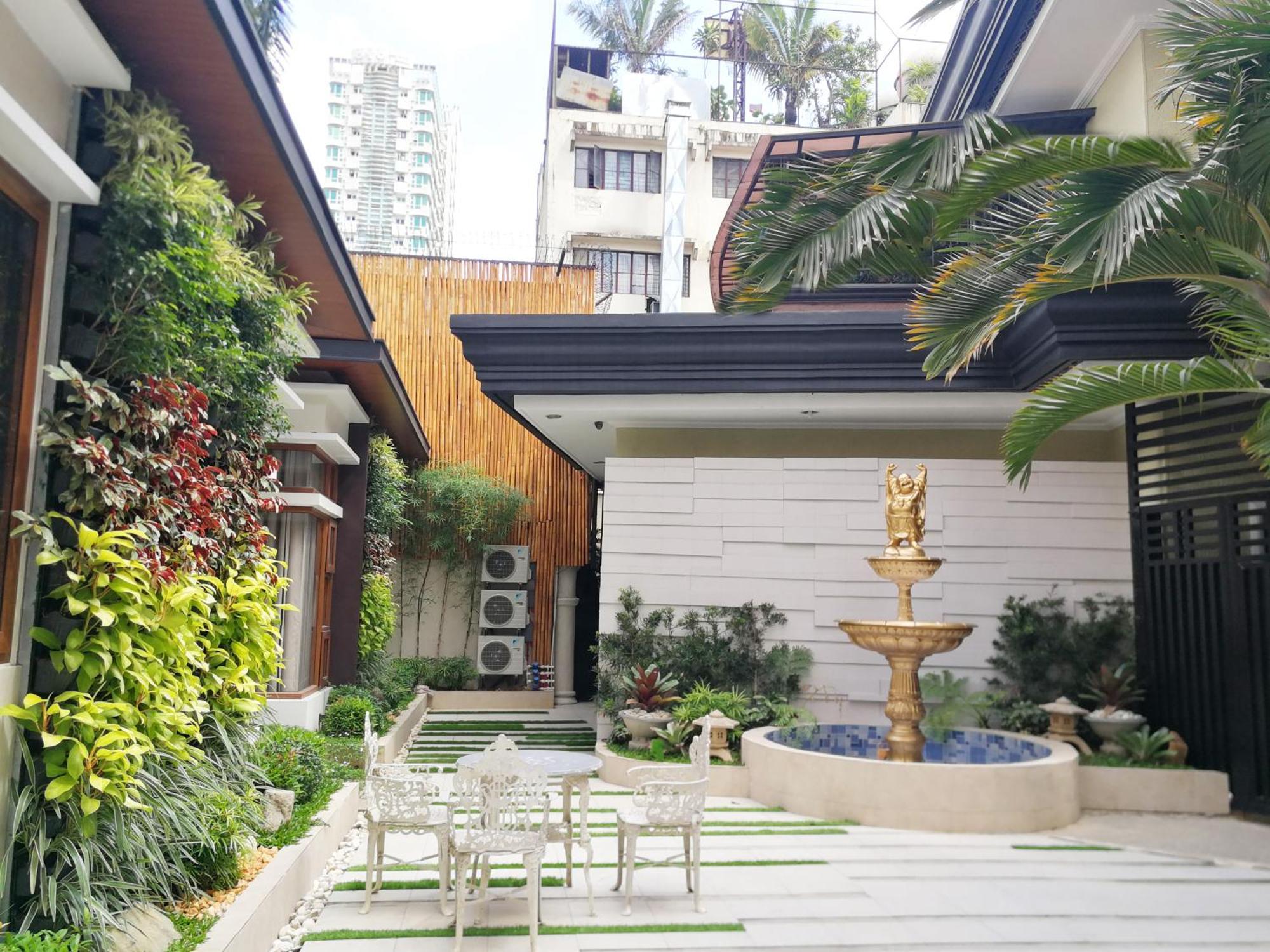 Villa Adria Residences - Sapphire Garden - 2 Bedroom For 4 Person